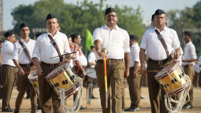 आरएसएस के सदस्य