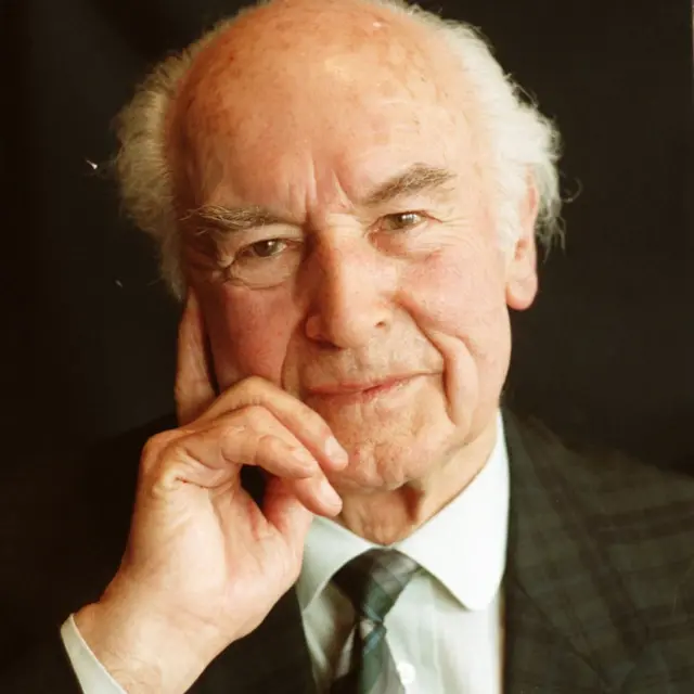 Retrato de Hofmann en los años 90.