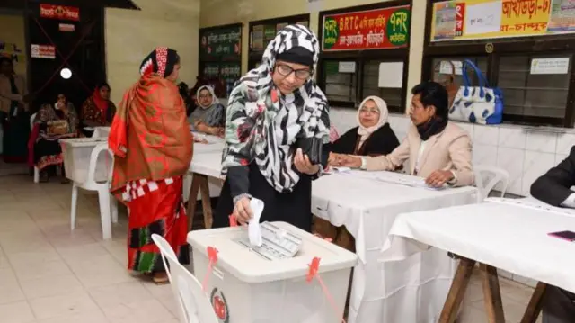 ৭ই জানুয়ারি ভোটগ্রহণ অনুষ্ঠিত হওয়ার কথা। 