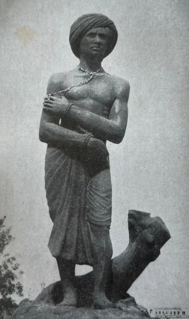 சங்கிலியால் கட்டப்பட்டுள்ள பிர்ஸா முண்டா