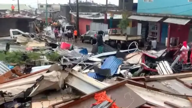 Mayotte na Mozambique vyatewe n'igihuhusi Chido kirica, kironona vyinshi.