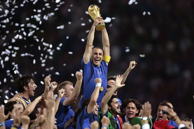 Timnas Italia menjuarai Piala Dunia 2006 