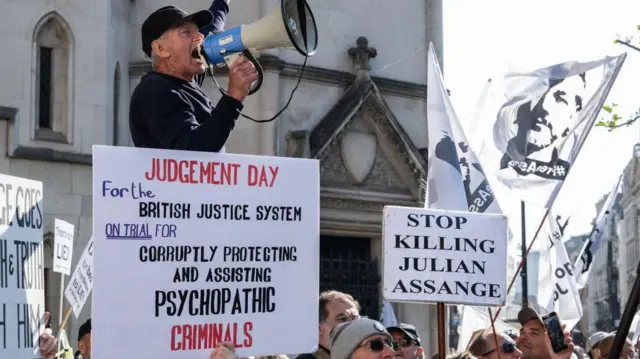 ਜੁਲੀਅਸ ਅਸਾਂਜ