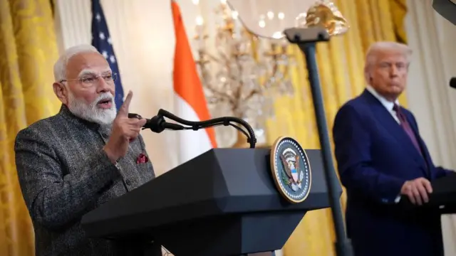 भारत के प्रधानमंत्री नरेंद्र मोदी और अमेरिकी राष्ट्रपति डोनाल्ड ट्रंप 