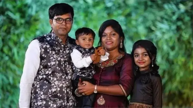 पिछले साल एक गुजराती पटेल परिवार अवैध रूप से कनाडा के रास्ते अमेरिका जाने की कोशिश कर रहा था और कड़कड़ाती ठंड में उसकी मौत हो गई थी