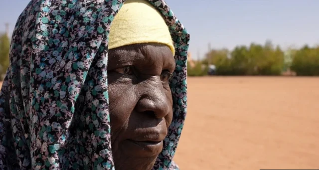 N’ebe a ndị mmadụ na-ata otu abụọ ahụ ụta banyere mbibi a na-ahụta n’isi obodo mba ahụ nakwa gburugburu ya