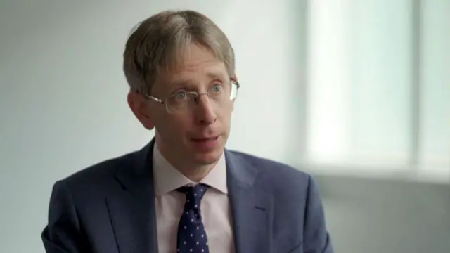 नॅशनल क्राईम एजन्सीचे महासंचालक (धोके)जेम्स बॅबेज म्हणतात, आता हॅकर्सची नवीन पिढी हल्ले करते आहे