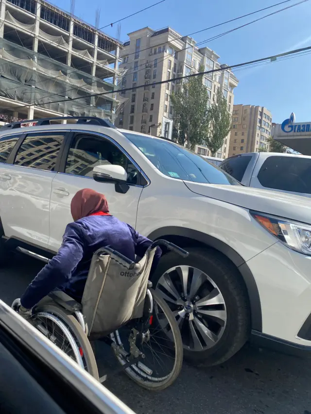 Токтогул жана Исанов көчөлөрүнүн кесилиши 