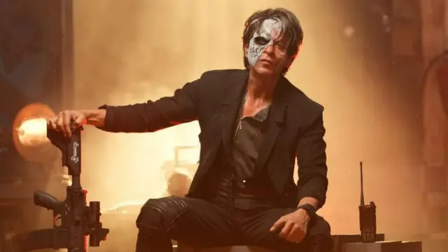 ஜவான் விமர்சனம்: அட்லீ, ஷாருக் கான் கூட்டணியில் உருவான படம் எப்படி இருக்கிறது?