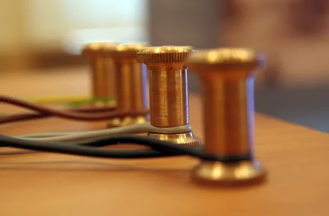 எதிர்காலத்தைக் கண்டுபிடித்த நிகோலா டெஸ்லா நம் வாழ்க்கையை எப்படி எளிமைப்படுத்தினார்? 