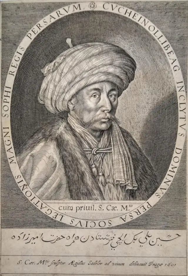 حسین‌علی‌بیگ بیات یکی از دیپلمات‌های صفوی در دوران سلطنت شاه عباس اول بود که نمایندگی امپراتوری صفوی را در رم بر عهده داشت. این نقش‌برجسته توسط آگیدیوس سادِلر، او را در سال ۱۶۰۱ به تصویر می‌کشد.