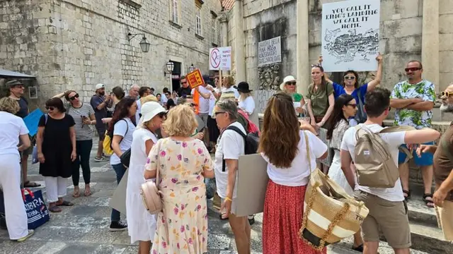 Ljudi u Dubrovniku organizuju proteste zbog prekomernog turizma