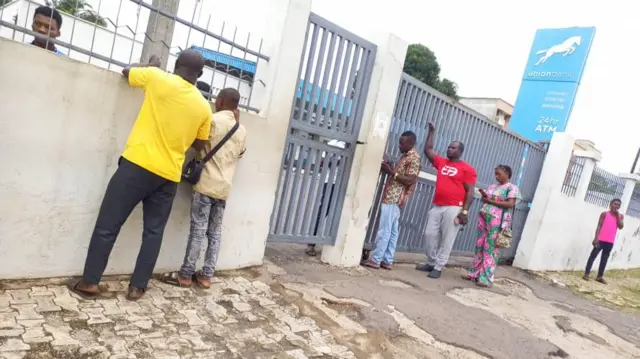 Ndị bịara ịdọrọ ego n'ụlọakụ dị n'Ebonyi