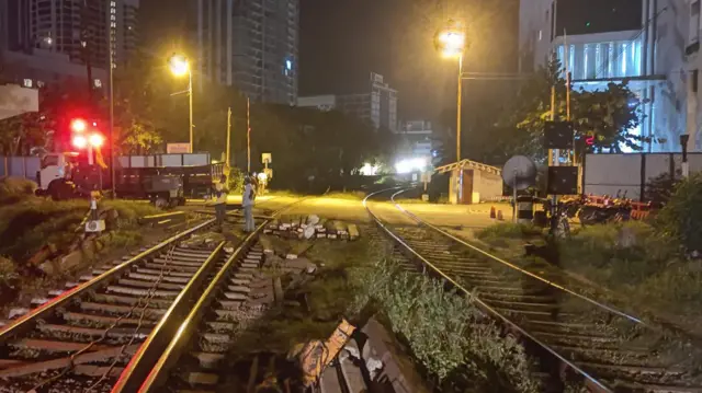 කොම්පඤ්ඤවීදිය දුම්රිය මාර්ගය 