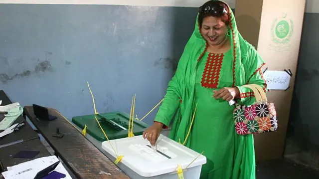 పాకిస్తాన్ ఎన్నికలు