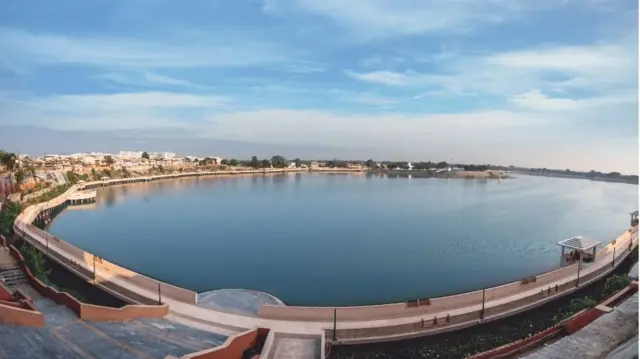 શર્મિષ્ઠા તળાવ