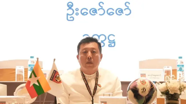  မြန်မာနိုင်ငံဘောလုံးအဖွဲ့ချုပ် ဥက္ကဋ္ဌ ဦးဇော်ဇော်