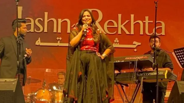 ગાયિકા ઋચા શર્મા