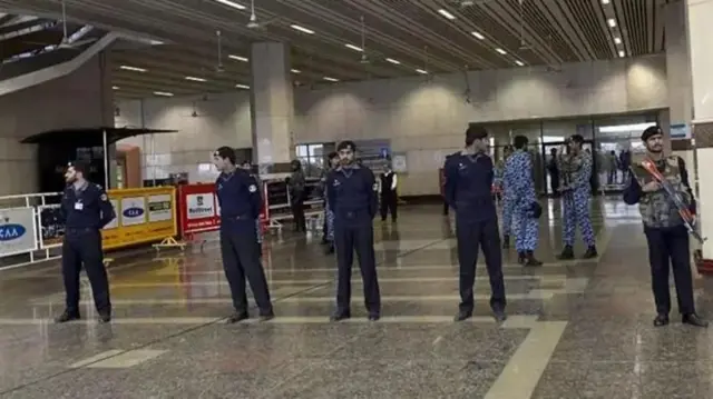 cumaradii Khiyaada ahayd