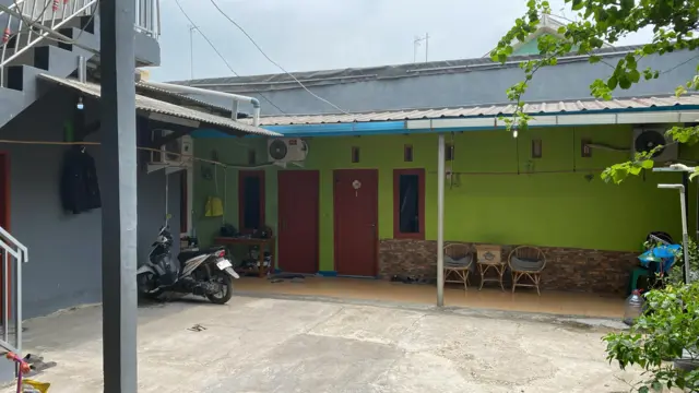 Kontrakan tempat keluarga APH tinggal di Cilegon, Banten