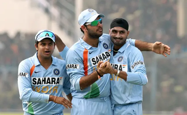 ਹਰਭਜਨ ਸਿੰਘ, ਯੁਵਰਾਜ ਸਿੰਘ 