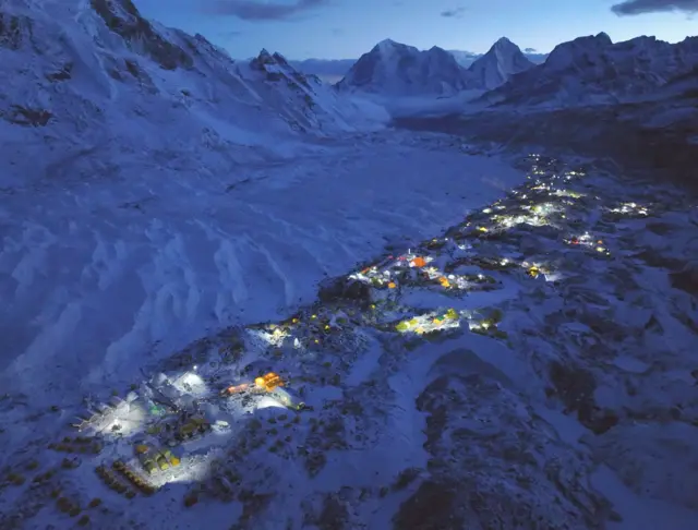 सगरमाथा आधारशिविर