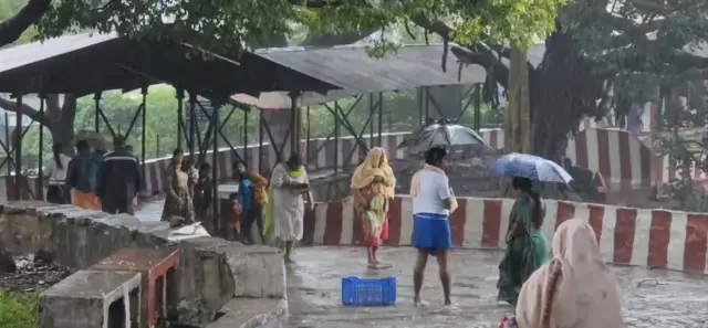 மழைநீர் 