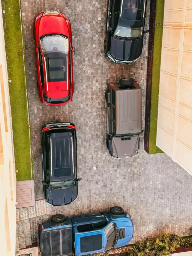 Twelve Ghana pipo dey drive 10,000km from Accra go London take create awareness for digital poverty