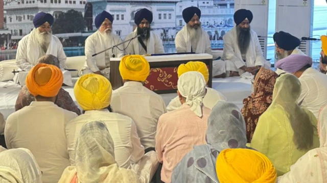 ਜਥੇਦਾਰ ਕੁਲਦੀਪ ਸਿੰਘ ਗੜ੍ਹਗੱਜ ਅੱਗੇ ਪੇਸ਼ ਪੰਜਾਬ ਸਰਕਾਰ ਦੇ ਵਿਧਾਇਕ