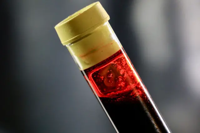 बॉम्बे ब्लड ग्रुप एक दुर्मिळ रक्तगट आहे, जगातील दहा लाख लोकांपैकी एकामध्ये तो आढळतो