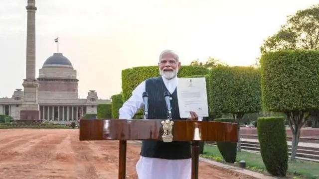 નરેન્દ્ર મોદી, બીબીસી ગુજરાતી 