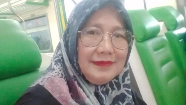 Nur Hayati pun menjatuhkan pilihannya kepada Tri Rismaharini agar bisa menjadi gubernur Jatim ke depan.