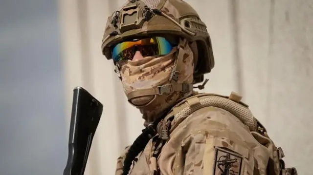 माना जा रहा है कि आईआरजीसी युद्ध के दौरान असली सत्ता केंद्र की तरह काम कर रही है