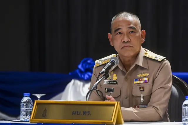 “เพราะฉะนั้นอย่ามองว่า คนไม่มีเสื้อชูชีพ ทั้ง 30 คน จะสูญเสียทั้งหมด"