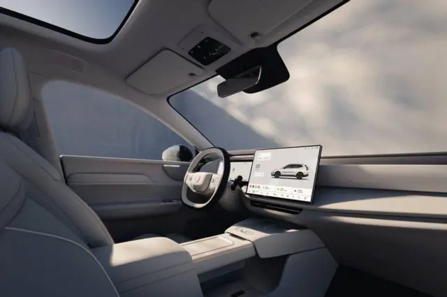 ولوو XC70 نمایشگر ۱۵.۴ اینچی دارد