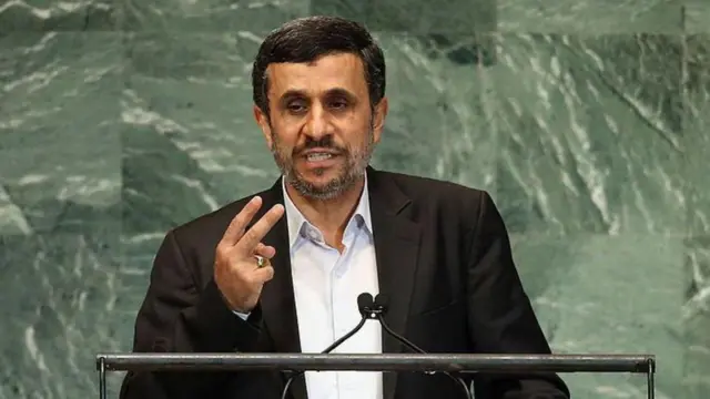 به دنبال سخنرانی احمدینژاد، ۳۳ هیئت نمایندگی سالن را ترک کردند