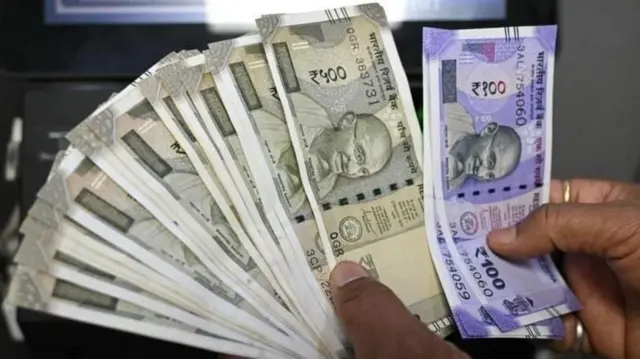 कर्मचारी भविष्य निर्वाह निधी खातेदारांना आता पैसे काढणं अधिक सोपं होणार आहे.