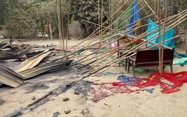 စစ်ကြောင်းဝင်လာလို့ မင်္ဂလာဆောင်း ကျင်းပလက်စကို ထားပြီး ဒေသခံတွေ ထွက်ပြေးကြရ