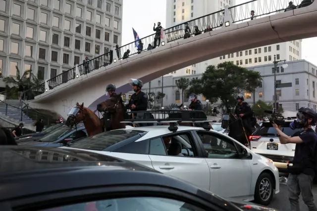 پلیس سوارنظام در خیابان های لس انجلس - دهم ژوئن ۲۰۲۵