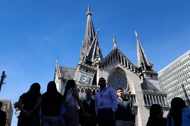 La catedral de Manizales sufrió importantes daños.