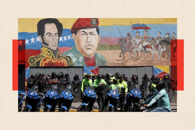 Maafisa wa polisi wakishika doria wakati wa maandamano