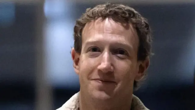 Mark Zuckerberg 