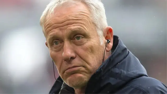 کریستین اشترایش پس از دیگو سیمئونه از اتلتیکو مادرید، با تنها شش روز اختلاف، دومین سرمربی یک باشگاه در پنج لیگ برتر اروپایی است که حضوری طولانی مدت در سمت خود داشته است