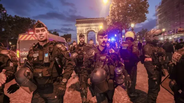 اعتراضات فرانسه