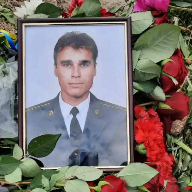 Денис Миронов