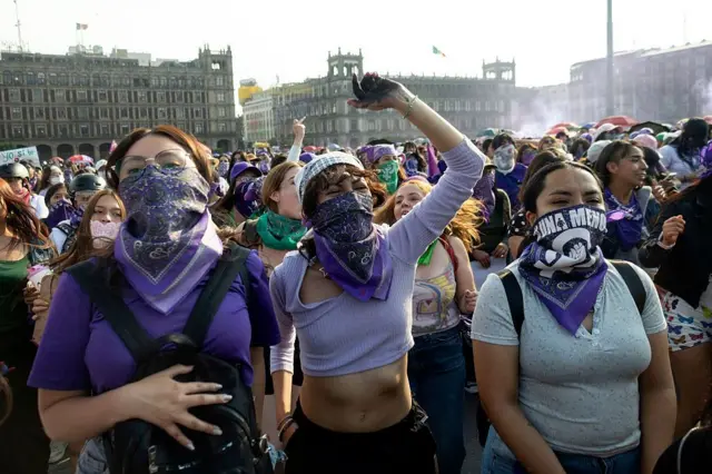 Mujeres en una manifestación del Día de la Mujer en Ciudad de México