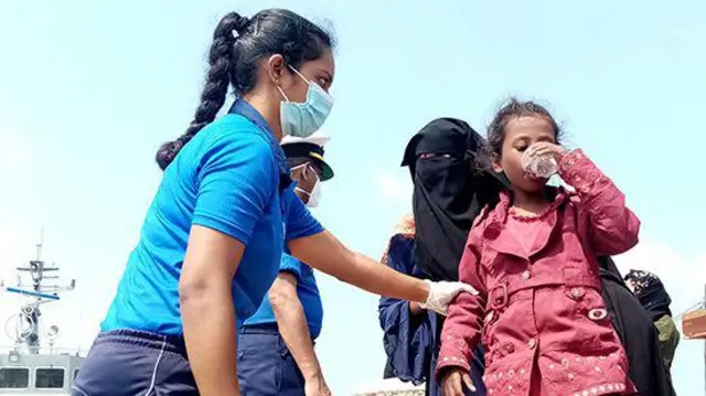 သီရိလင်္ကာရေတပ်က ကယ်ဆယ်ခဲ့သူတွေထဲမှာ ကလေးငယ်နဲ့ အမျိုးသမီးတွေလည်း ပါဝင်