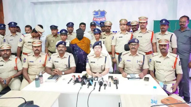 సిద్దిపేట పోలీస్, రజిత, మైనర్ కొడుకుతో హత్యలు