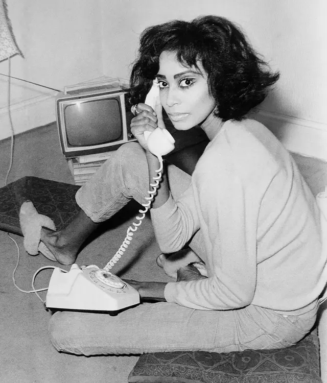 Американська модель Доніел Луна