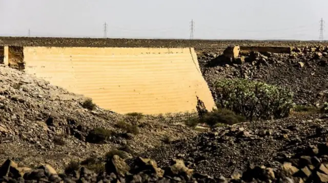 খাইবারে অজস্র প্রত্নতাত্ত্বিক নিদর্শন রয়েছে।
